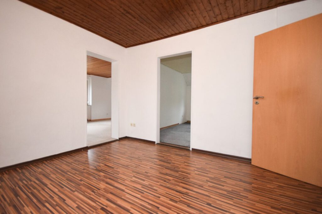 durchgangszimmer-og